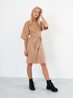 "ISABEL is a linen kimono sleeve dress. DETAILS - Dolman style sleeves - Above the knee length - Self tie belt - 100% lightweight European linen fabric - Cut and sewn to order just for you in our studio COLOR - Camel, you can also choose other colors above - Fabric samples are available here https://www.etsy.com/listing/586569696/linen-fabric-samples SIZING & FIT - Relaxed fit - Length is approximately 38.5 inches / 98 cm - Bust is approximately 21 inches / 53 cm - Hips are approximately 43 Beige Linen Dress With Relaxed Fit For Fall, Short Sleeve Linen Midi Dress For Fall, Beige Linen Dress For Workwear, Beige Linen Dress For Work, Beige Linen Dress For Fall, Beige Linen Fall Dress, Beige Knee-length Linen Dress For Work, Beige Linen Dresses For Work, Fall Linen Dress For Work