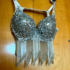 Vintage Bejeweled And Sequined Bra! Tags State 36/80 But Fits Size 34b-C Few Sequins Missing On Strap As Pictured Vintage Jewels, Vintage Silver, Women's Intimates, Vintage Ladies, Festival, Bra, Tags, Silver, Women Shopping