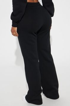 Available In Black, Heather Grey, And Olive. Lounge Pant Elastic Waistband Fleece Drawstring Pockets Stretch Pair With " Candice Lounge Hoodie" " Candice Lounge Crew Neck" 100% Polyester Imported California Proposition 65 WARNING: Cancer and Reproductive Harm - www.P65Warnings.ca.gov. | Candice Lounge Flare Pant in Black size 1X by Fashion Nova Plt Finds, Winter Chill Outfits, Flared Joggers, Olive Lounge, Cute Fall Clothes, Outfits To Buy, Flare Sweatpants, Cute Online Clothing Stores, Streetwear Inspo