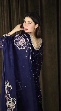 Naimal Khawar, Velvet Dress Designs, Dress Book, Pakistani Fashion Party Wear, Beautiful Pakistani Dresses, Kurti Neck Designs, Pakistani Bridal Dresses