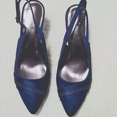 New Slingbacks, Satin Size 9.5, Heel 2" Midnight Blue Style: Ginaanvy With Original Box Slingbacks, Karen Scott, Blue Style, Blue Fashion, Midnight Blue, Shoes Women Heels, Original Box, Shoes Heels, Color Blue