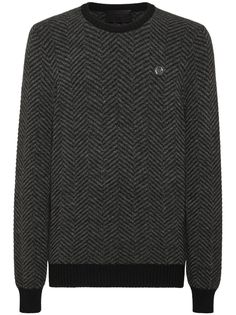 grey merino wool blend long sleeves crew neck logo patch at the chest ribbed cuffs and hem embroidered logo to the rear Classic Crew Neck Wool Sweater, Classic Wool Crew Sweater, Classic Wool Crew Neck Sweater, Luxury Wool Jacquard Knit Sweater, Gray Crew Neck Sweater For Winter, Wool Sweater With Ribbed Crew Neck, Wool Sweater With Ribbed Collar And Crew Neck, Luxury Jacquard Knit Crew Neck Top, Luxury Crew Neck Sweatshirt For Fall