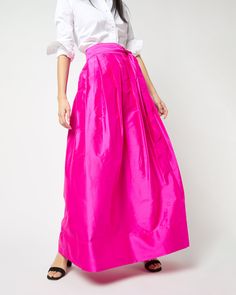 A chic, party-ready wrap skirt that also looks pretty great dressed down for daytime. This one is made of a beautifully vibrant silk shantung from India. It's got an adjustable waist tie that gives you a fantastic, cinched-in shape… we recommend a girly bow, or a big karate-belt knot with the ends hanging loose. It sits high on the waist with a full skirt that gives you plenty of room to move. Bra Alternatives, Karate Belt, Ann Mashburn, Rebecca Vallance, Guest Attire, Wedding Attire Guest, Scarf Sale, Lingerie Collection, Dressed Down