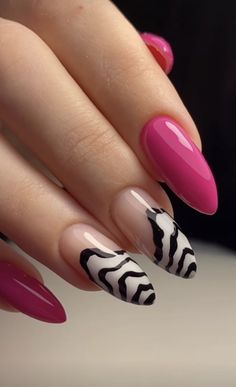 Pink And Zebra Outfit, Shilaki 2023, Zebra And Pink Nails, Nails Zebra Design, Zebra Gel Nails, Pink And Zebra Nails, Nail Zebra Designs, Pink And Lilac Nails, Zebra Nails Pink