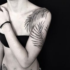 Tree Tattoo Arm Sleeve, Tree Sleeve Tattoo, Tree Tattoo Arm, Tattoo Tree, Leaf Tattoo, Tattoo Nature, Beauty Tattoo