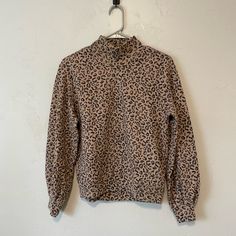 Abercrombie & Fitch Mockneck Sweatshirt Light Brown With Cheetah Print High Crewneck Neckline Soft Interior Size Xxs Brand New With Tags, Never Worn! Brown Tops With Ribbed Cuffs For Fall, Brown Top With Ribbed Cuffs For Fall, Cotton Turtleneck Top For Fall, Casual Brown Turtleneck For Fall, Cotton Stand Collar Top For Fall, Cotton Tops With Stand Collar For Fall, Casual Mock Neck Top Turtleneck For Fall, Fitted Stand Collar Top For Fall, Casual High Neck Tops For Fall