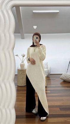 Modest Aesthetic, Women's Handball, Modest Outfits Muslim, Modest Winter Outfits, Modest Casual Outfits, Stile Hijab, Hijabi Fashion Casual, Modest Dresses Casual