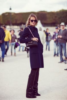 http://pinterest.com/successdress/ Givenchy Boots, Stockholm Street Style, Winter Chic, Looks Street Style, Street Chic, Look Fashion, Autumn Winter Fashion, Casual Chic, Latest Fashion Trends