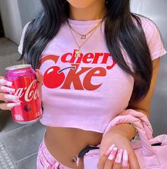 Cherry Coke, Cropped Graphic Tees, Trendy Crop Tops, Y2k Clothing, Crop Top Tees, Pink Crop Top, Short Sleeve Pattern, Cropped Tops, Self Design