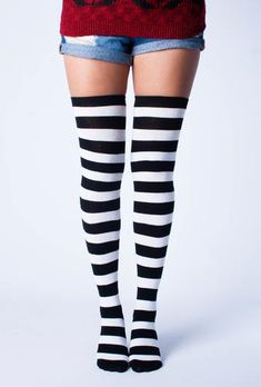 I love how these socks create a unique style and goes up the whole leg. My daughter is looking to change up her style and she was wondering what socks she could wear to stand out more. I'll be sure to show her these socks to see if they are her style. White Knee Socks Outfit, Striped Socks Outfit, Knee Socks Outfits, White Thigh High Socks, Outfit Images, White Knee Socks, Elegant Socks, High Knee Socks Outfit, White Knee High Socks