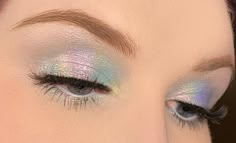 Abba Makeup, Iridescent Makeup Looks, Debut Makeup, Mermaid Eye Makeup, Eras Tour Makeup, Glamorous Makeup Looks, Teal Eyeshadow, Iridescent Makeup, Wedding Makeup For Blue Eyes