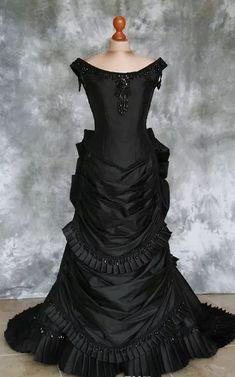 Gothic Ball Gown Taffeta Sweetheart Sleeveless Black and Red Short Wedding Dress with Appliques and Cascading Ruffles - Dorris Wedding Fitted Black Ball Gown For Banquet, Black Floor-length Wedding Dress With Fitted Bodice, Fitted Gothic Ball Gown For Prom, Fitted Black Ball Gown For Wedding, Gothic Black Ball Gown, Black Ball Gown Wedding Dress For Debutante Ball, Black Ball Gown For Debutante Ball, Black Floor-length Ball Gown For Quinceanera, Fitted Gothic Black Ball Gown