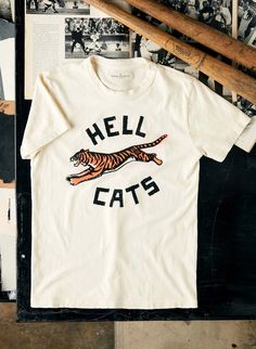 the "hellcats" tee Tee Shirt Outfit, Cat Tee Shirts, Imogene Willie, Bloc Party, Design Jersey, Stil Inspiration, Cat Tee, Young T, Selling Clothes