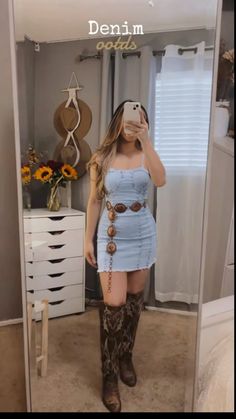 Western Outfit Inspo Concert, Vaquera Boots Outfit, Jean Dress Western Outfit, Denim Dress With Cowboy Boots, Vaquera Outfit Mexican Dress, Oc Fair Outfit, Latina Cowgirl Outfits, Jean Dress Outfit