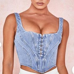 Super Rare! House Of Cb Sibille Denim Corset Top Size S Used Twice 99% Cotton 1% Elastane Has Boning Sturdy Denim , Eyelet Front , Back Silver Zipper Received Lots Of Compliments Celebrity Dresses Red Carpet, Cropped Corset, Denim Corset Top, Summer Shopping, Top Bustier, Denim Crop Top, Denim Corset, Moda Jeans, Bandage Dress Bodycon