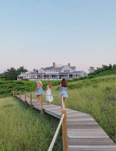 East Coast Aesthetic, Hamptons Aesthetic, Nantucket Summer, Coastal Lifestyle, Hamptons House