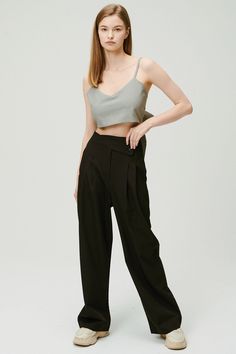 Sleeveless top Adjustable tie Crop length Unlined 60% Polyester 36% Rayon 4% Span Professional Clean Only / Do Not Tumble Dry Top: Bust: 47.5cm (18.7in) / Length: 23cm (9.1in) /Tie: Length: 85cm (33.5in) / Model's height is 7′ 5″ (170cm) Bust 32.5in Waist 23.5in Hip 34in and wearing Top Made in Korea 사이즈 정보Size information (단위:cm)(Unit : inch) FREETop 사이즈 정보 Size information 가슴Bust 47.518.7 총장Length 239.1 XTie 사이즈 정보 Size information 총장Length 8533.5 - 위의 실측사이즈는 '단면의 길이'입니다. 참고해 주세요.- 사이즈는 측정방법에 따라 1~3cm 정도 오차가 있을 수 있습니다.- 제품색상은 사용자의 모니터의 해상도에 따라 실제 색상과 다소 차이가 있을 수 있습니다. - The above measurement size is'length of section'. please note.- Depending on the measurement method, there may be an error of 0.5~1inch.- The product color may differ slightly from the actual color depending on the resolu The Us, Cami Top, Cami Tops, Parachute Pants, Sleeveless Top, Gray Color, Latest Trends, Pants, How To Wear