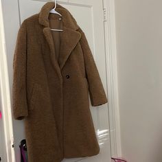 Uniqlo Teddy Bear Coat Size M Good Condition Uniqlo Winter Outerwear With Pockets, Uniqlo Jackets, Teddy Bear Coat, Bear Coat, Uniqlo Women, Uniqlo, Jackets & Coats, Teddy Bear, Jackets For Women