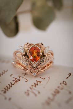 Cut Orange, Gold Leaf Rings, Nature Inspired Engagement Ring, Cute Engagement Rings, Future Engagement Rings, Orange Colour, Nature Ring, Dream Engagement Rings, Orange Sapphire