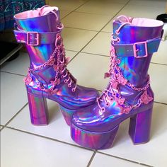 These Are The Boots That Ariana Grande Wore In Her Rain On Me Video! They’re Purple With Pink Butterfly Chains, Pink Zipper And Pink Laces. I’ve Only Worn Them One Time!!! Holographic Boots, Dolls Kill Shoes, Goth Shoes, Shoes Purple, Kawaii Shoes, Funky Shoes, Girly Shoes, New Rock, Aesthetic Shoes