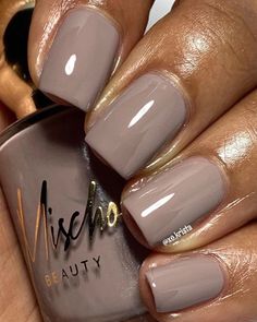 10-Free Nontoxic Nail Polish Nail Lacquer Best Fall Colors For Nails, Fall Colored Nails Gel, Fall Nail Polish Colors 2024, Mocha Nail Color, Gel Nails Fall Colors, Nice Nail Colors, Nail Colors On Dark Skin, Nails For The Office, Fall Color Nail Polish