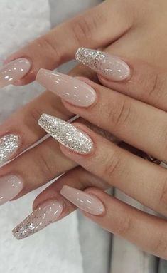 Cute and Awesome Acrylic Nails Design Ideas for 2019  #wedding#bride#weddingnails #naildesign wedding nail art | wedding nail art for bride | wedding nail art design | wedding nail art bridal | wedding nail Formal Nails, Valentine Nails, Glamour Nails, Glitter Nail, Acrylic Nail Art, Bridal Nails, Prom Nails, Coral Red, Coffin Nails Designs