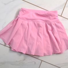 Washed Only, Never Worn Before Outgrown Pink Pleated Athletic Skirt With Short Insert. Like New! Size S. Tag Says 7/8 But Runs Small, More Like Size 5/6. Smoke Free Home Baby Pink Skirt, Pink Tennis Skirt, Pink Pleated Skirt, S Tag, Athletic Skirt, Pleated Tennis Skirt, Open Houses, Pink Skirt, 2024 Fashion