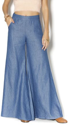 Plazoo Tops Palazzo Pants Indian, Plazoo Tops Palazzo Pants, Skirt Plazo, Palazzo Pants Indian, Palazzo Pants Pattern, Palazzo Design, Pants Patterns, Palazzo Designs, Floral Skirt Outfits