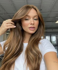 honey brown hair Light Brown Hair Full Color, Honey Blonde Babylights On Brown Hair, Light Brown Ginger Hair, Light Caramel Balayage, Light Ginger Brown Hair, Gold Brown Hair, Future Hairstyles, Darker Hair, Warm Brown Hair