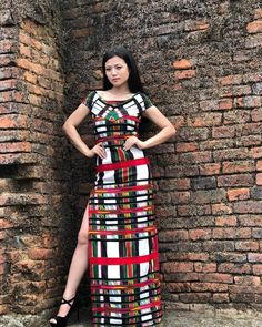 Mizoram woman in Mizo traditional dress. #mizoram #mizoram_woman #mizo_traditional_dress #mizo_nula #mizoram_fashion #mizoram_traditional_dress #mizo_girl #mizo Mizo Traditional Attire, Mizo Traditional Dress, Mizoram Traditional Dress, Traditional Dress Design, Culture Dress, Myanmar Clothes