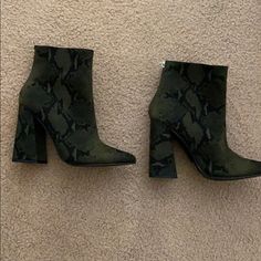 Never Worn Black And Green Snake Print Booties. Very Cute And Perfect For This Time Of Year To Pair With Some Leather Leggings Or Jeans. Green Round Toe Boots For Night Out, Green Boots With Round Toe For Night Out, Green Synthetic Heels For Fall, Trendy Green Heels For Fall, Green Platform Heels For Fall, Trendy Green Ankle Boot Heels, Casual Party Booties With Block Heel, Casual Booties With Block Heel For Party, Chic Green Boots For Night Out