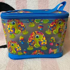 Vintage Lisa Frank Peekaboo Turtle Clear Makeup Case Lunch Bag *In Overall Good Condition But Does Show Some Signs Of Wear; Mainly A Little Staining On The Very Bottom And The Fact That One Zipper Pull Is Missing The Top Part And They're Both Somewhat Discolored. Please See All Images* - Height Measurement Is Shown In The Last Image, Item Is About 7 1/4"L X 6 2/3"W Turtle Makeup, Lisa Frank Birthday Party, Clear Makeup Bag, Clear Makeup, Clear Makeup Bags, 2000s Nostalgia, Fun Crafts To Do, Bag Lunch, Room Stuff