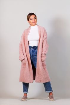 This fuzzy faux fur style cardigan is the perfect last layer for fall and winter! -Color: Blush Pink -Open front -Straight hem; Duster length -Oversized fit -Very soft & stretchy -Content: 100% Polyester -Machine wash cold/ Lay flat to dry -Imported -Length: 38" -Model is 5'5" 36-30-40 and wearing a size Small Capsule Closet, Winter Color, Duster Cardigan, Color Blush, Style Cardigan, Fur Fashion, Black Friday Sale, Fall And Winter, Front Open