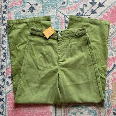 -Bnwt -High-Rise, Wide Leg, Corduroy-Like Material -Roxy X Chloe Kim -Women’s 29 Retro Corduroy Pants For Spring, Retro Spring Corduroy Pants, Green Fitted Corduroy Bottoms, Fitted Green Corduroy Bottoms, Chloe Kim, Roxy Women, Corduroy Pants, Roxy, Bottoms Pants