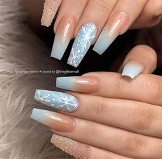 Snow Themed Nails, Snow Nails Winter Blue, Pink Drink Nails, Snow Nail Designs, Winter Nail Art Ideas, Nails 2025, 16 Nails, Pink Drink