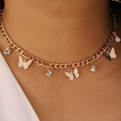 Chain Necklace With Drop Rhinestone And Butterfly Goth Butterfly, Kalung Choker, قلادات متدلية, Crystal Choker Necklace, Womens Chokers, Dope Jewelry, Punk Jewelry, Chain Fashion, Crystal Choker