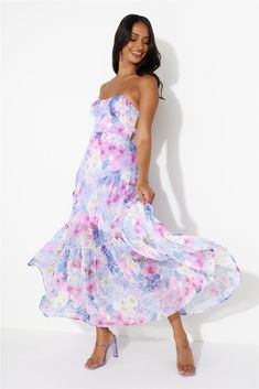 Beach Dresses With Fitted Bodice And Mini Length, Fitted Sundress With Ruffle Hem, Fitted Floral Maxi Dress With Ruffle Hem, Sweetheart Neckline Dress With Ruffle Hem For Garden Party, Sweetheart Neckline Maxi Dress For Casual Wear, Fitted Strapless Floral Maxi Dress, Strapless Dresses With Floral Print And Fitted Bodice, Casual Fitted Maxi Dress With Ruffle Hem, Fitted Maxi Dress With Ruffle Hem For Casual Wear