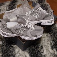 Brand New Never Worn Nb Sneakers, Pretty Sneakers, Men's Athletic Shoes, New Balance Women, Fall Shoes, Running Shoes Sneakers, New Balance Shoes, Pretty Shoes, Dream Shoes