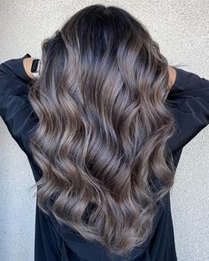 Fall Hair Colors Mushroom Brown, Mushroom Grey Balayage, Mushroom Brown Hair Color Curly, Dark Brown Hair Mushroom Highlights, Mushroom Brunette Hair, Mushroom Brown Balayage, Mushroom Brown Hair Color, Mushroom Brown Hair