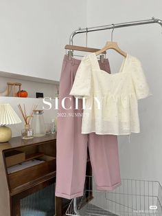 Smart Casual Women Outfits, Simple Frock Design, Everyday Casual Outfits, Fashion Sketches Dresses, Modest Dresses Casual, Trendy Dress Outfits, Everyday Fashion Outfits, Casual Day Outfits