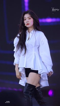 All White Outfit, Jennie Lisa, Ethereal Beauty, White Outfits, Kpop Girl Groups, Girls Generation, On Stage