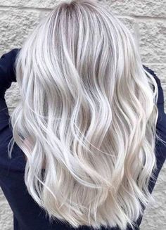 Platinový Blond, Ash Blonde Hair Colour, Icy Blonde Hair, Colour Hair, Balayage Blonde, Colour Trends, Silver Blonde, Ash Blonde Hair, Icy Blonde