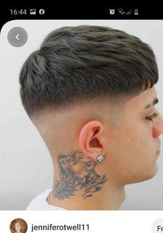 Frens Crop, Skin Fade Hairstyle, Men Fade Haircut Short, Taper Fade Curly Hair, Haircut Curly Hair, Mohawk Hairstyles Men, Undercut Long Hair