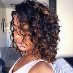 Bob Hairstyles 2018, Hairstyle Curly, Bob Haircut Curly, Short Curly Haircuts, Haircuts For Curly Hair, Short Straight Hair, Penteado Cabelo Curto, Curly Bob Hairstyles, Short Hair With Bangs