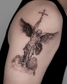 Mabi Tattooer | Small angel 👼with cloud . . #angeltattoo #tattooed #tattoostudio #dotworktattoo #nyctattoo #inkedlife #torontotattoos #tattoocollector… | Instagram Arm Angel Tattoo, Angel Tattoo Ideas, Angel Back Tattoo, Angle Tattoo, Heaven Tattoos, Small Angel, Jesus Tattoo