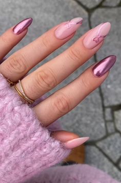 Cute Nails Coquette, Cute Nails For Winter Simple, Cute Purple Nails, Uñas Cute, Uñas Coquette, Nail Ideas Winter, Nail Polish Ideas Easy, Unusual Nail Designs, Nail Feet