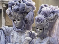 Venice Masquerade, Venice Carnivale, Venice Carnival Costumes, Costume Venitien, Venice Mask, Venetian Carnival Masks, Carnival Of Venice, Mardi Gras Costumes, Boris Vallejo