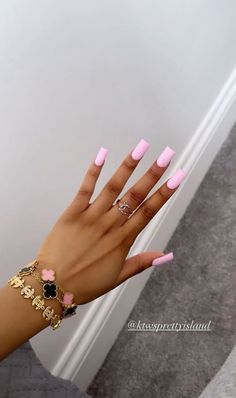 Nails With Bracelets, Plain Nails, Baddie Nails, Long Acrylic Nails Coffin, Acrylic Nails Coffin Pink, Long Square Acrylic Nails, Unique Acrylic Nails