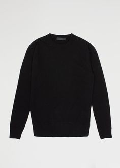 Hand-knit from pure Italian cashmere, the Nina has a fitted look with ribbed trims. A piece this classic will be a wardrobe staple for years to come. Crew Neck Handcrafted in Italy