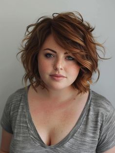 Cabelo Plus Size, Fat Face Haircuts, Plus Size Hairstyles, Face Framing Hair, Hairstyles For Fat Faces, Chubby Face Haircuts, Chubby Face, Hairstyle For Chubby Face, Tapered Haircut